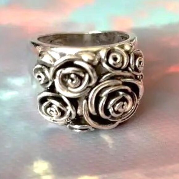Bold Swirl Rose Flower Ring Silver Tone Metal Size 9 Boho Hippie Fashion - Picture 1 of 6